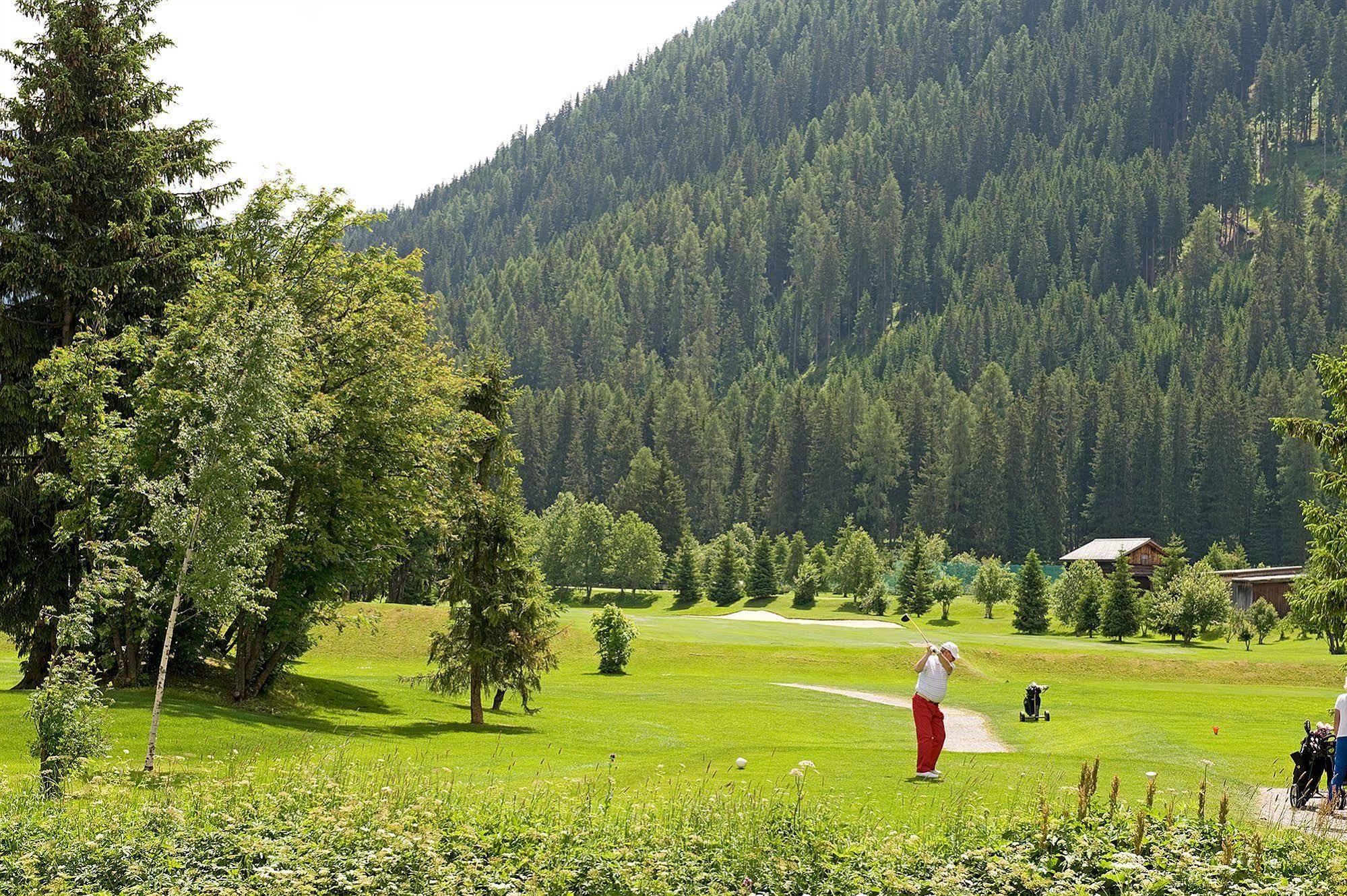 Hotel Cresta Davos Exterior photo